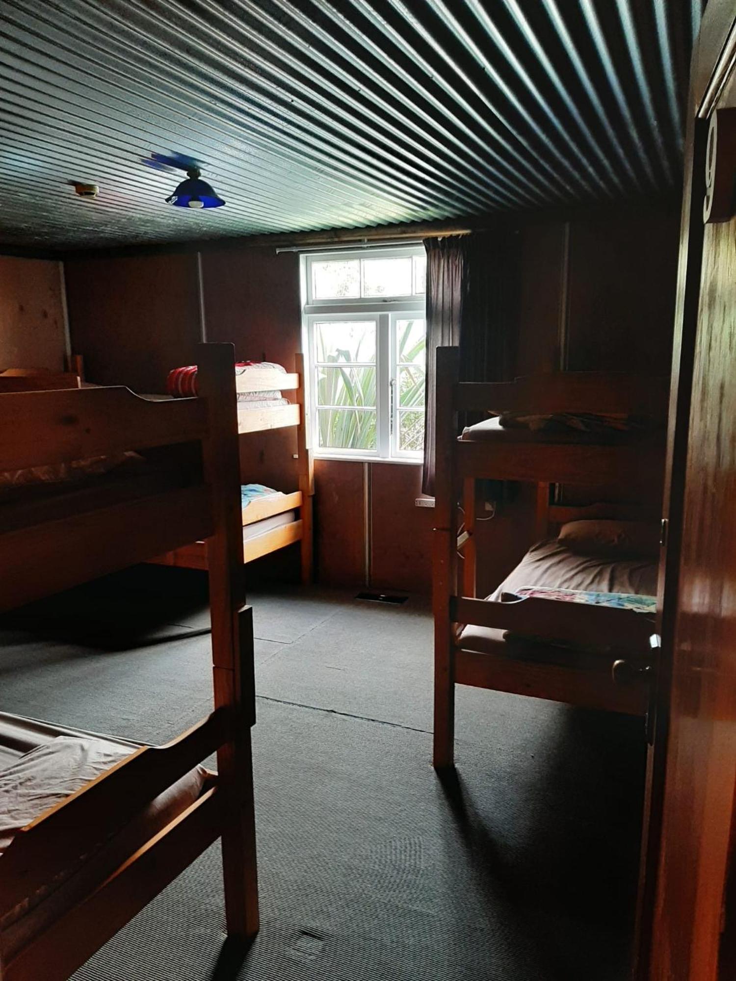 The Crossing Lodge & Backpackers Erua Eksteriør bilde