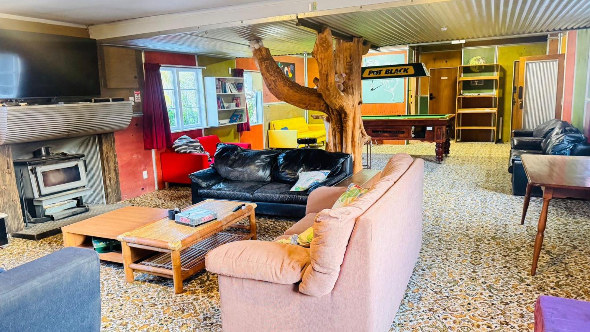 The Crossing Lodge & Backpackers Erua Eksteriør bilde